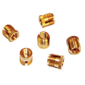 Втулка забивная внутр.резба М6